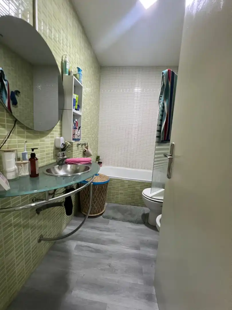 Baño de Casa adosada en venta en Sant Martí de Tous con Calefacción, Trastero y Horno