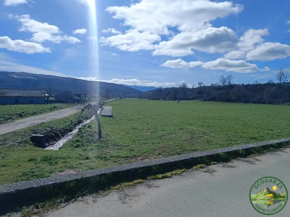 Finca rústica en venta en Noceda del Bierzo