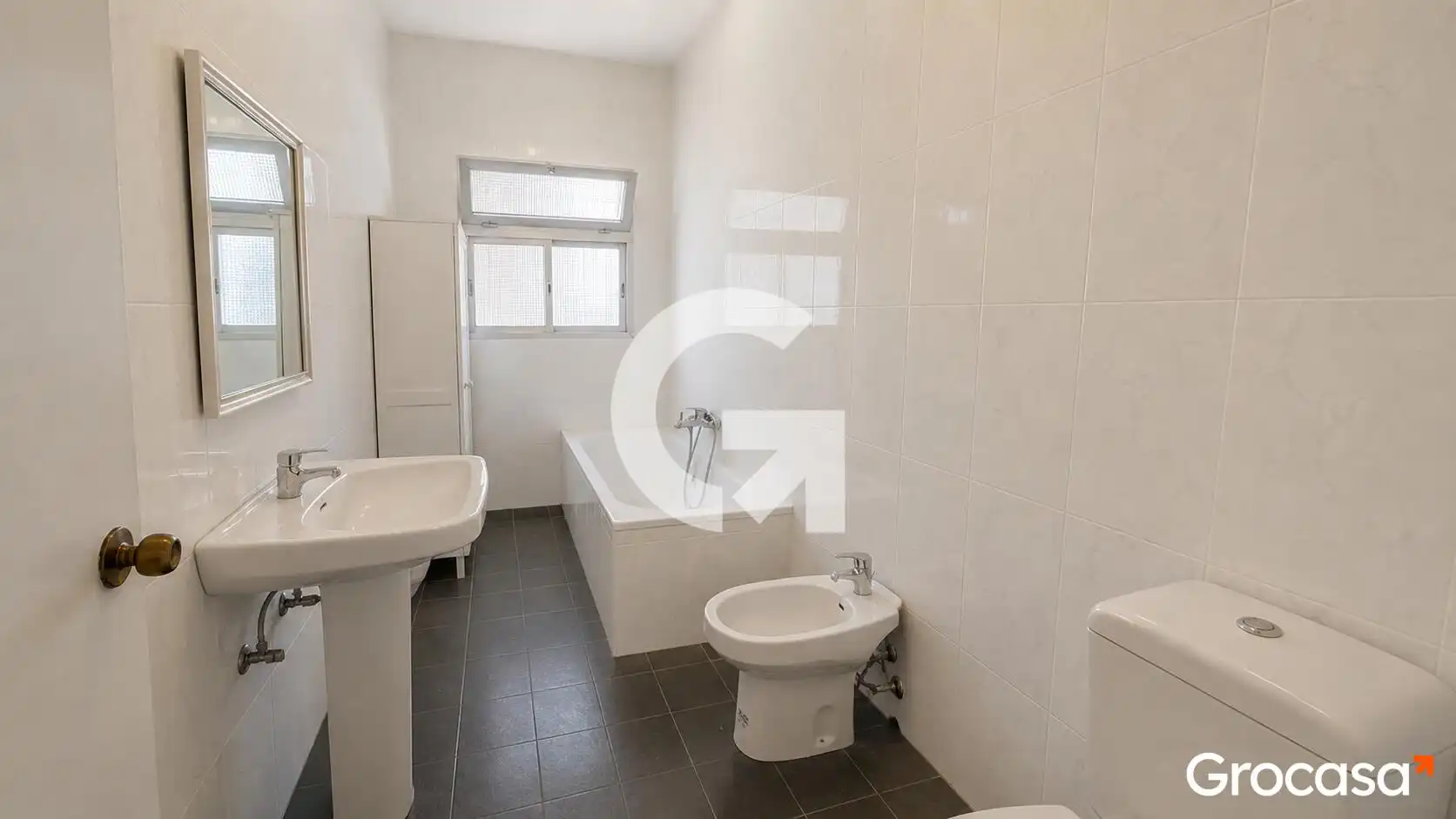 Baño de Casa adosada en venta en Vélez-Málaga con Terraza, Trastero y Amueblado