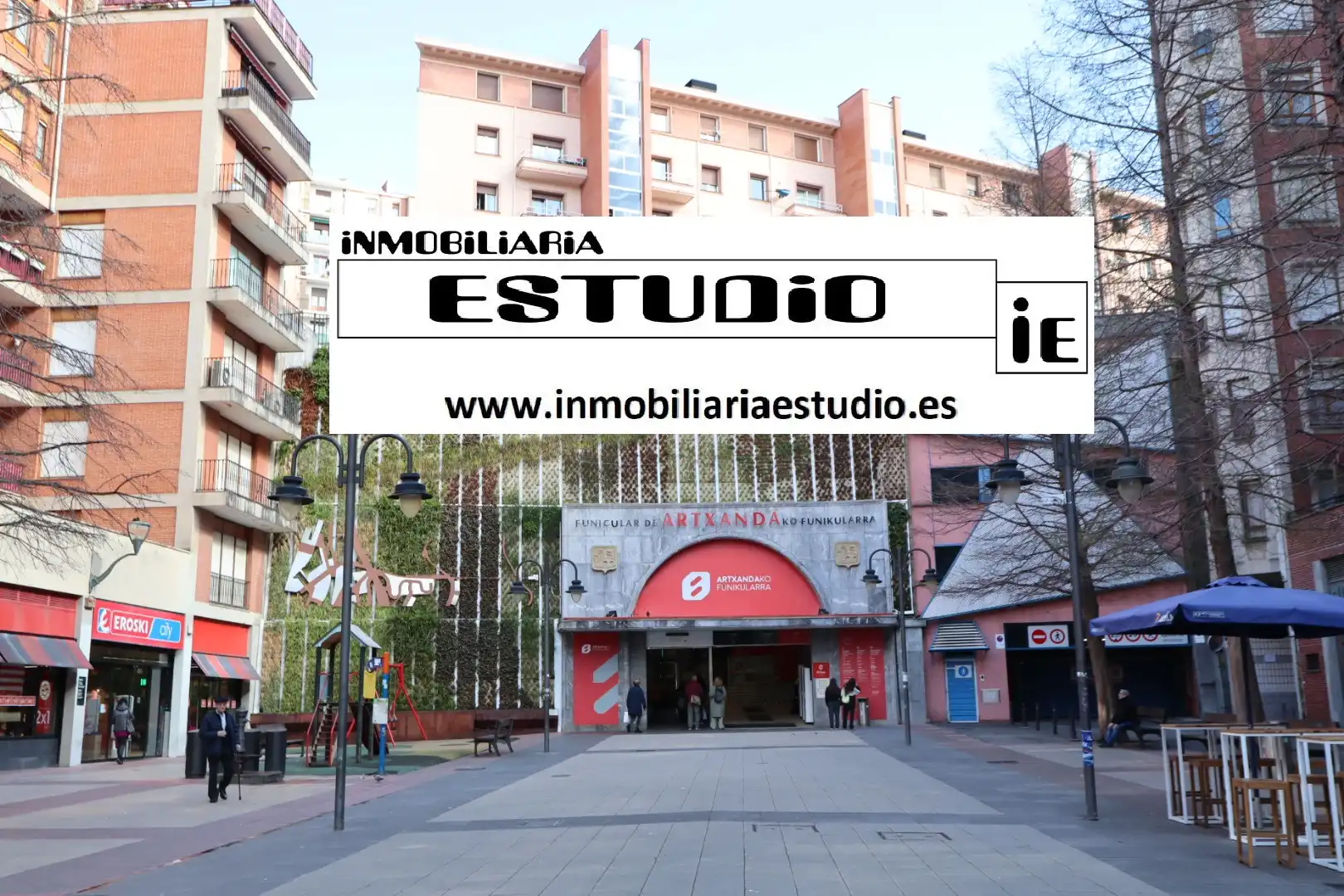 Exterior view of Garage for sale in Bilbao 