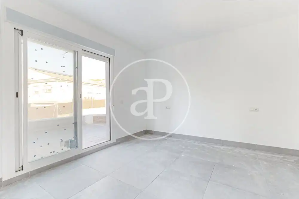 Casa aparellada amb terrassa en venda a Godelleta, imagen 18