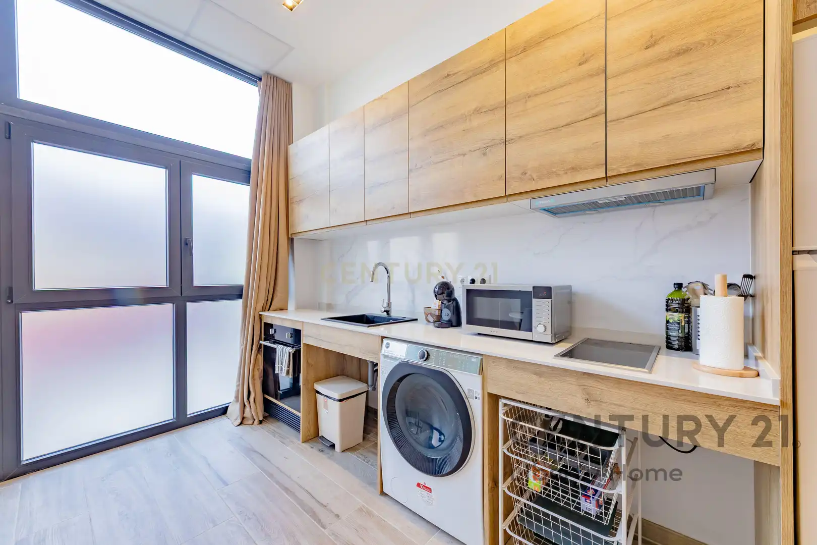 Cocina de Apartamento en venta en Valencia con Aire acondicionado, Horno y Lavadora