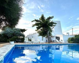 Piscina de Edifici en venda en Es Castell