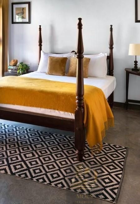 Dormitori de Edifici en venda en La Roda