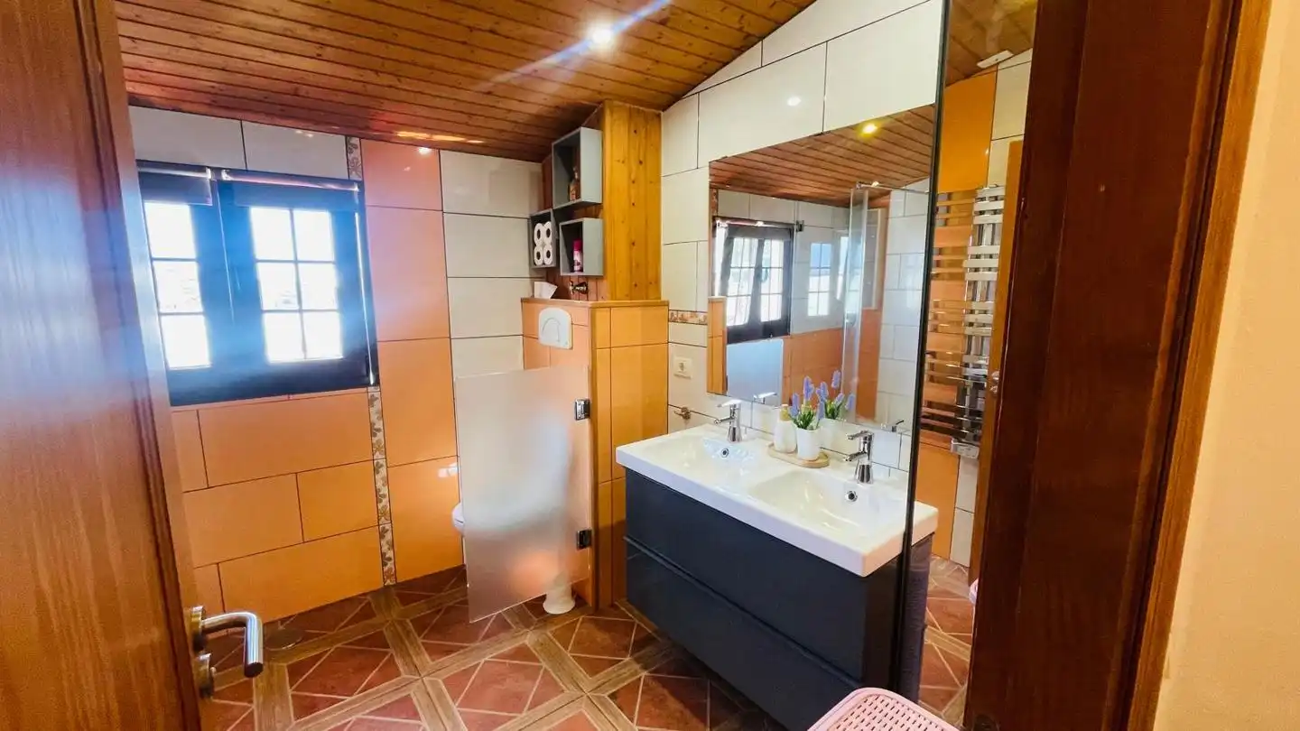 Bathroom of Houses for sale in Guía de Isora