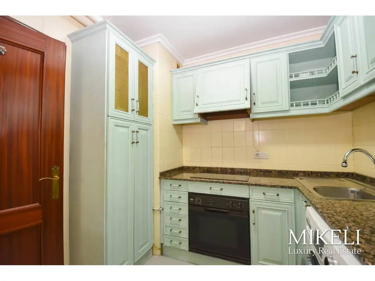 Cocina de Apartamento en venta en Cuatro Caminos