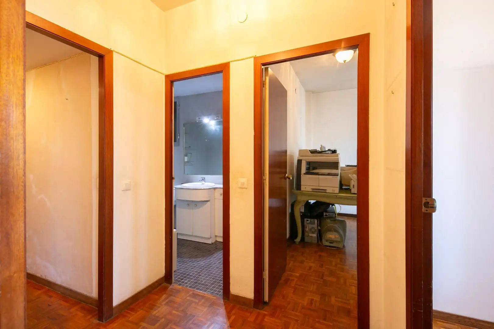 Piso en venta en Barcelona con Calefacción, Parquet y Terraza