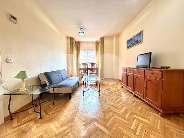 Apartamento en Alquiler en De Cronos en Simancas