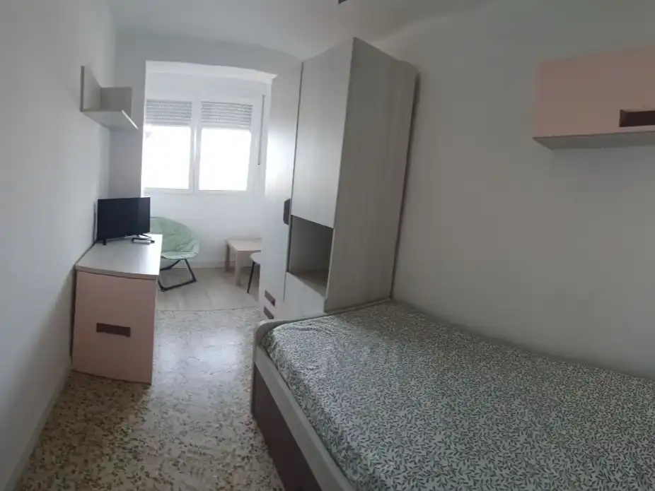 Dormitori de Pis en venda en  Zaragoza Capital