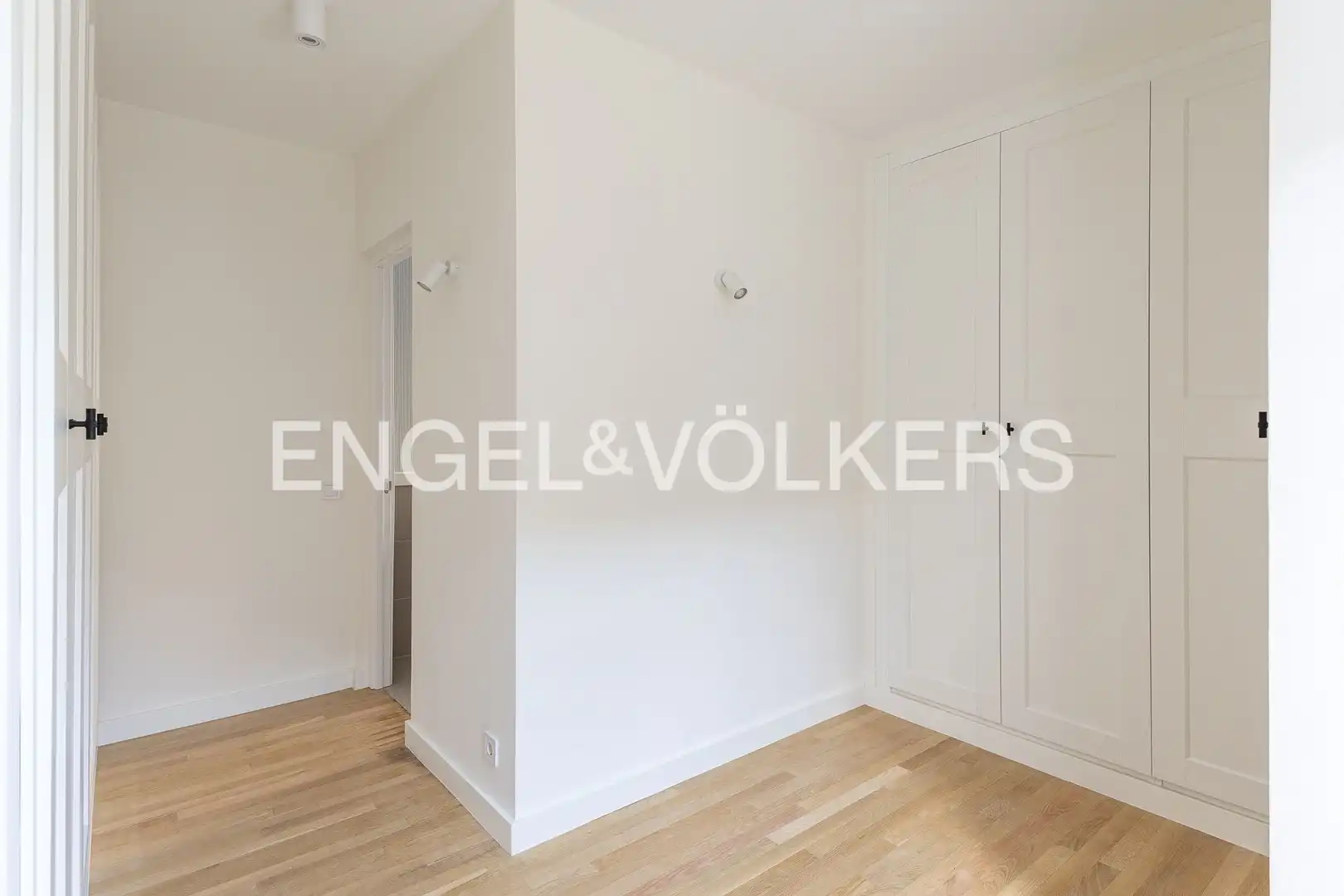 Bedroom of Houses for rent in Madrid  with Air Conditioner, Heating and Private garden