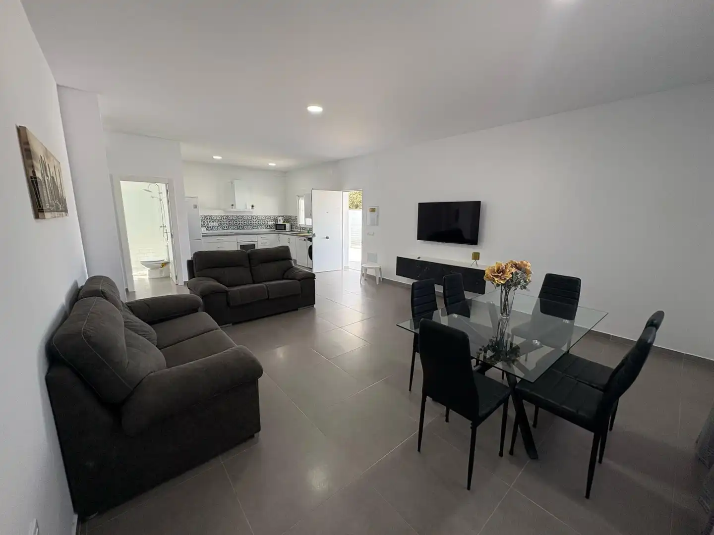 Living room of Houses for sale in Chiclana de la Frontera  with Air Conditioner, Private garden and Terrace
