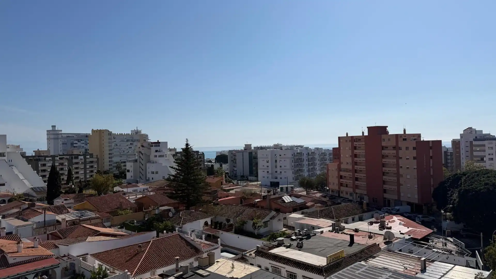 Vista exterior de Apartamento en venta en Benalmádena con Aire acondicionado, Terraza y Amueblado