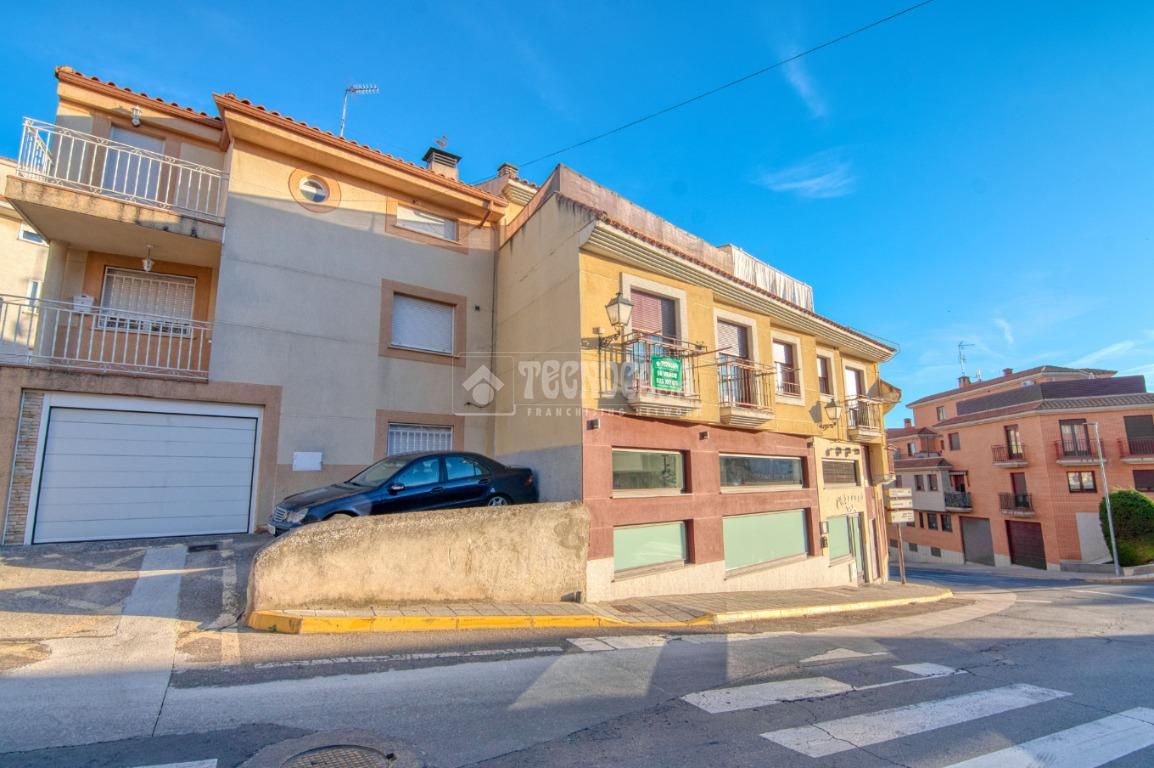 Vista exterior de Piso en venta en Cabrerizos con Calefacción
