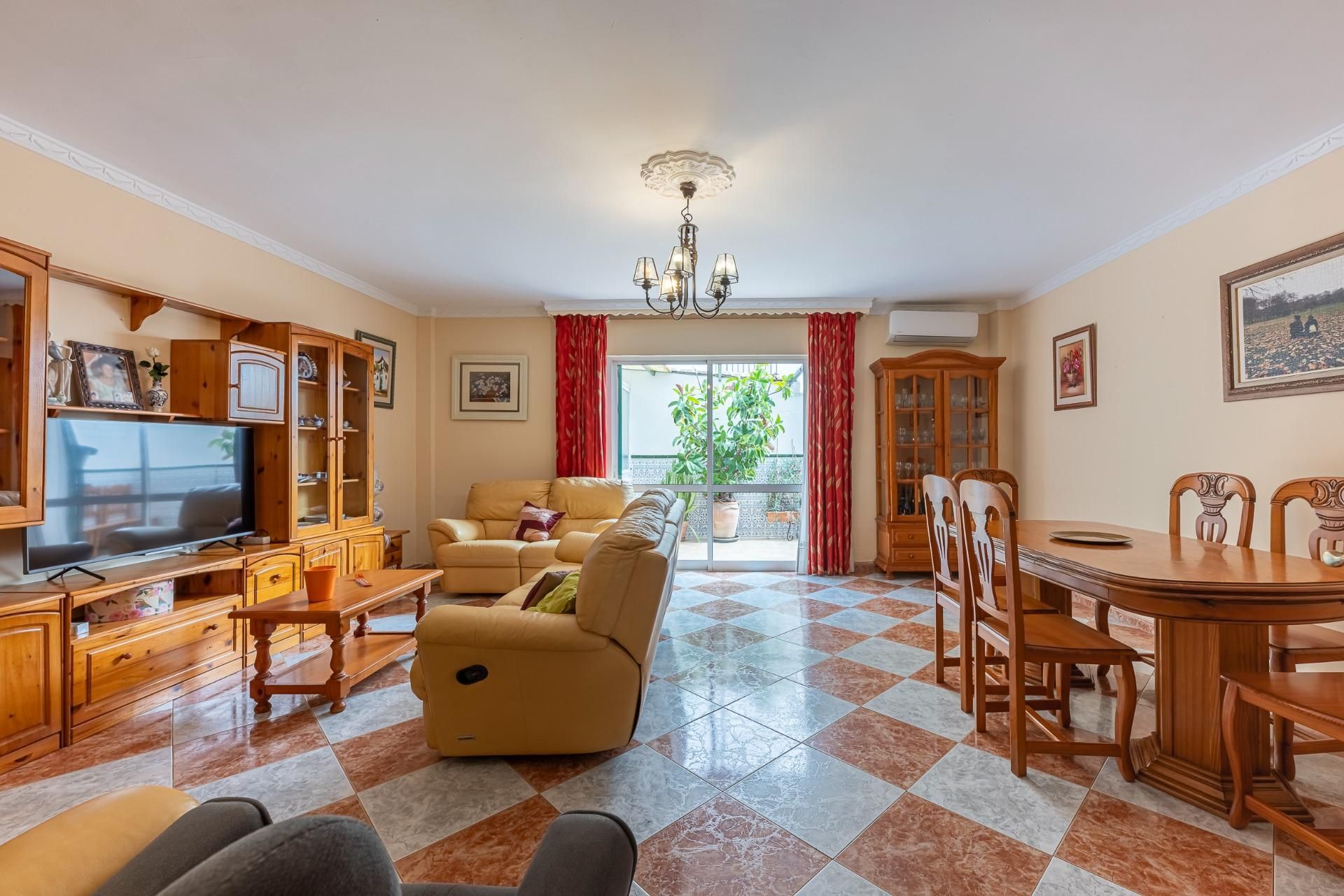 Living room of Single-family semi-detached for sale in Mijas  with Air Conditioner, Heating and Terrace