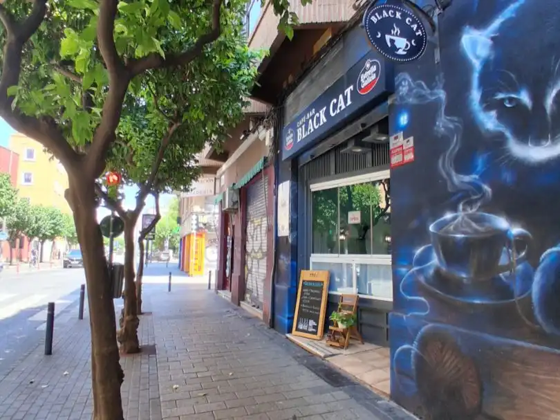 Vista exterior de Local en traspaso en Murcia con Aire acondicionado, Calefacción y Amueblado
