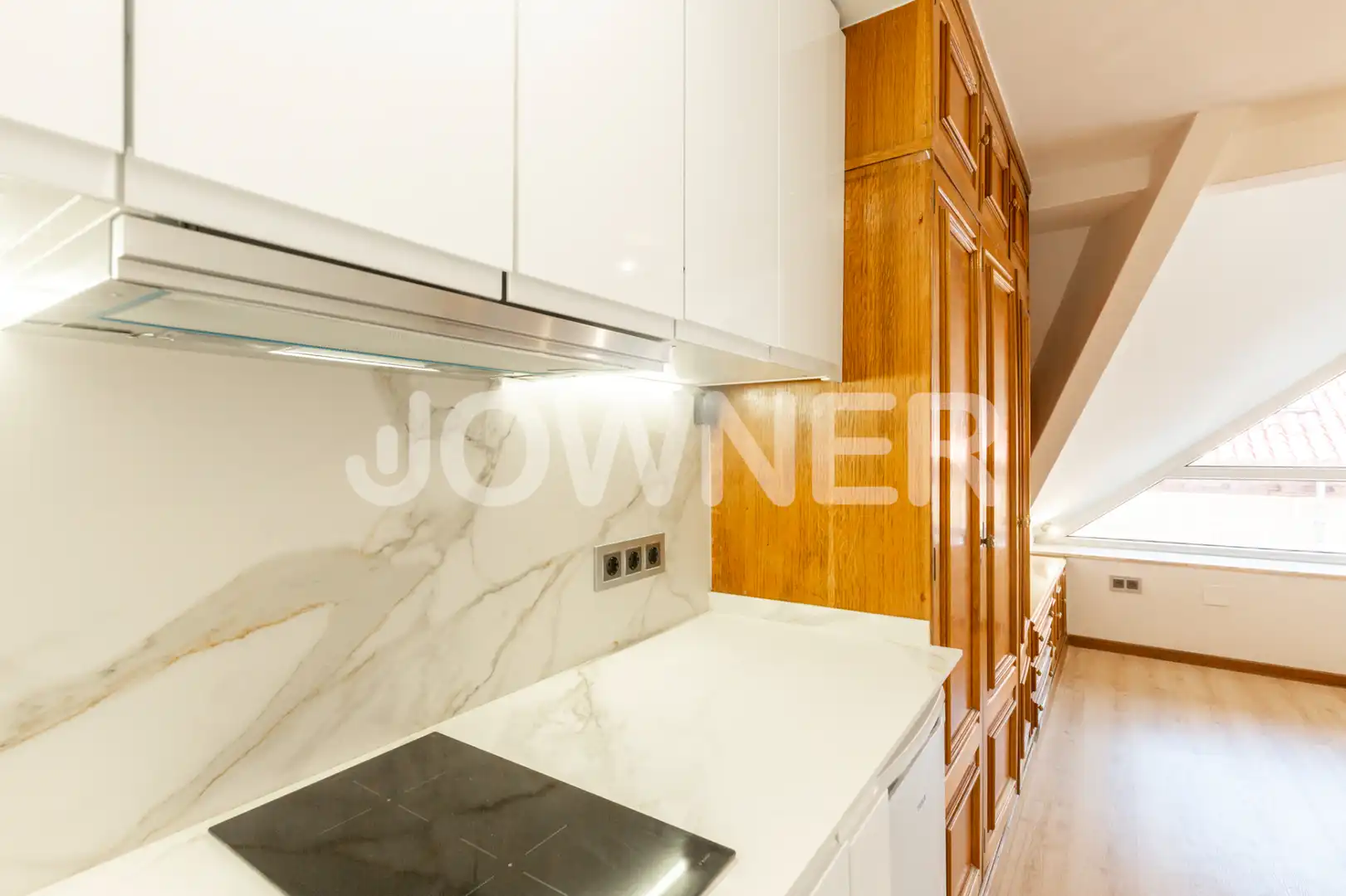 Cocina de Estudio de alquiler en Madrid con Aire acondicionado, Calefacción y Horno