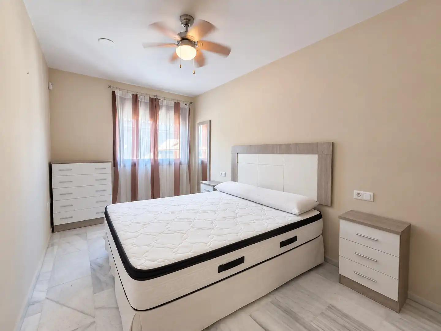 Wohnung mit Aufzug zum Verkauf in Vélez-Málaga ciudad, imagen 6