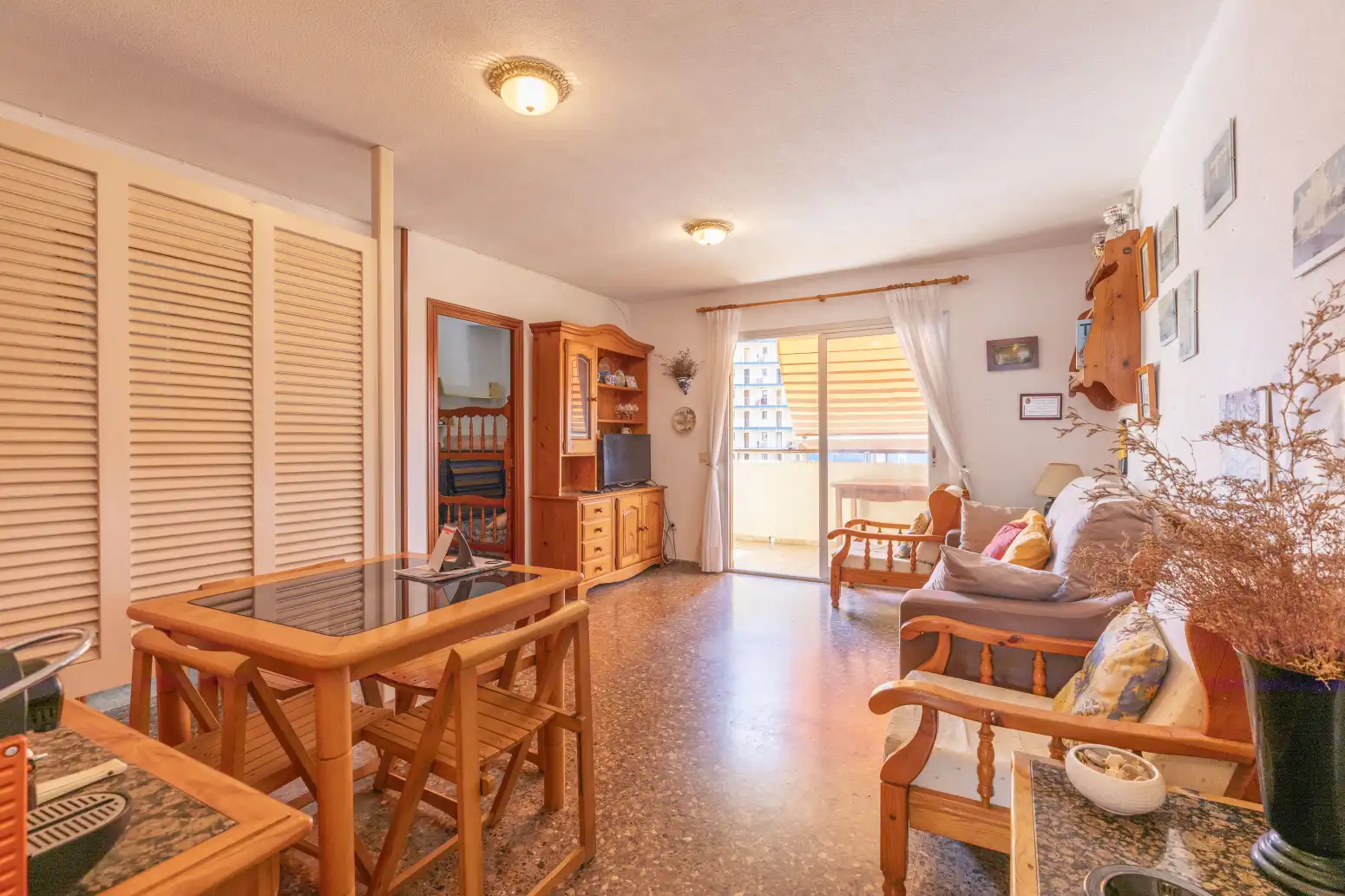 Sala d'estar de Pis en venda en La Pobla de Farnals amb Jardí privat, Terrassa i Piscina comunitària