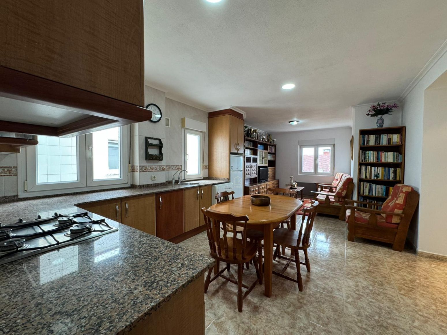Cocina de Piso en venta en Gijón  con Calefacción y Trastero