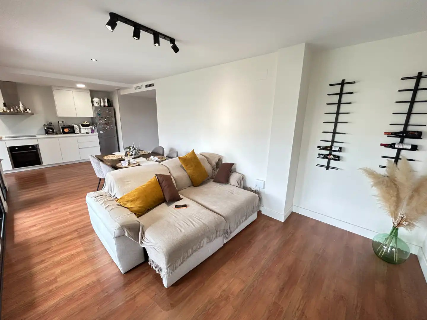 Sala de estar de Planta baja en venta en Almería con Aire acondicionado, Calefacción y Jardín privado