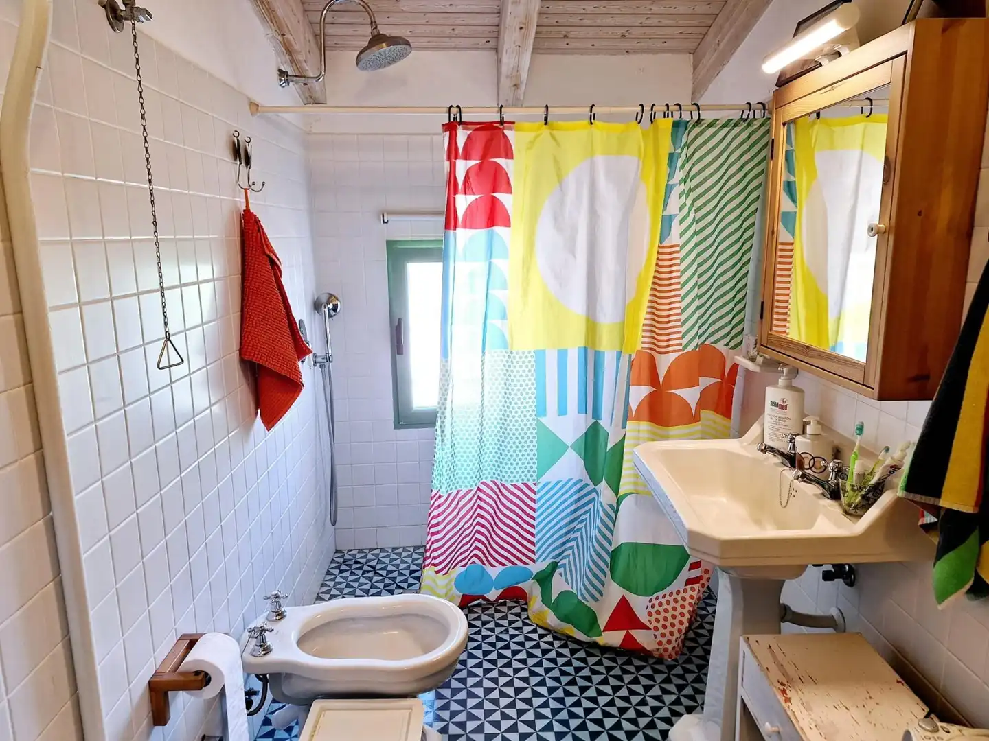Baño de Casa adosada en venta en El Pinós / Pinoso con Aire acondicionado, Calefacción y Terraza