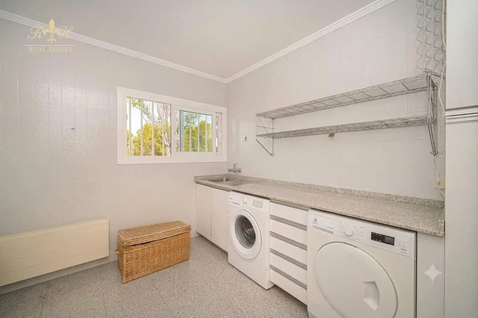 Kitchen of Houses for sale in L'Alfàs del Pi  with Air Conditioner, Terrace and Swimming Pool