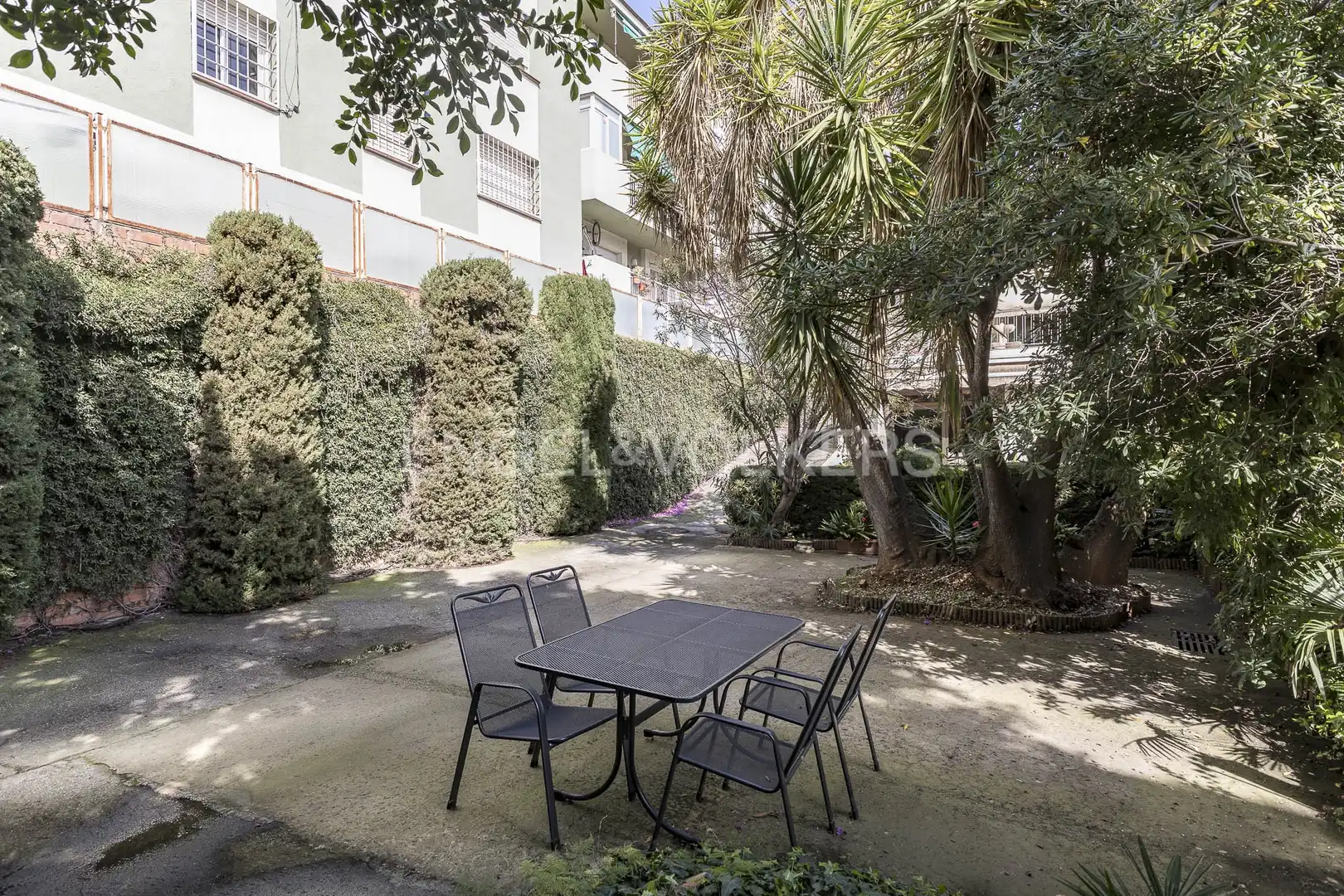 Jardín de Casa o chalet en venta en Barcelona con Calefacción, Jardín privado y Terraza