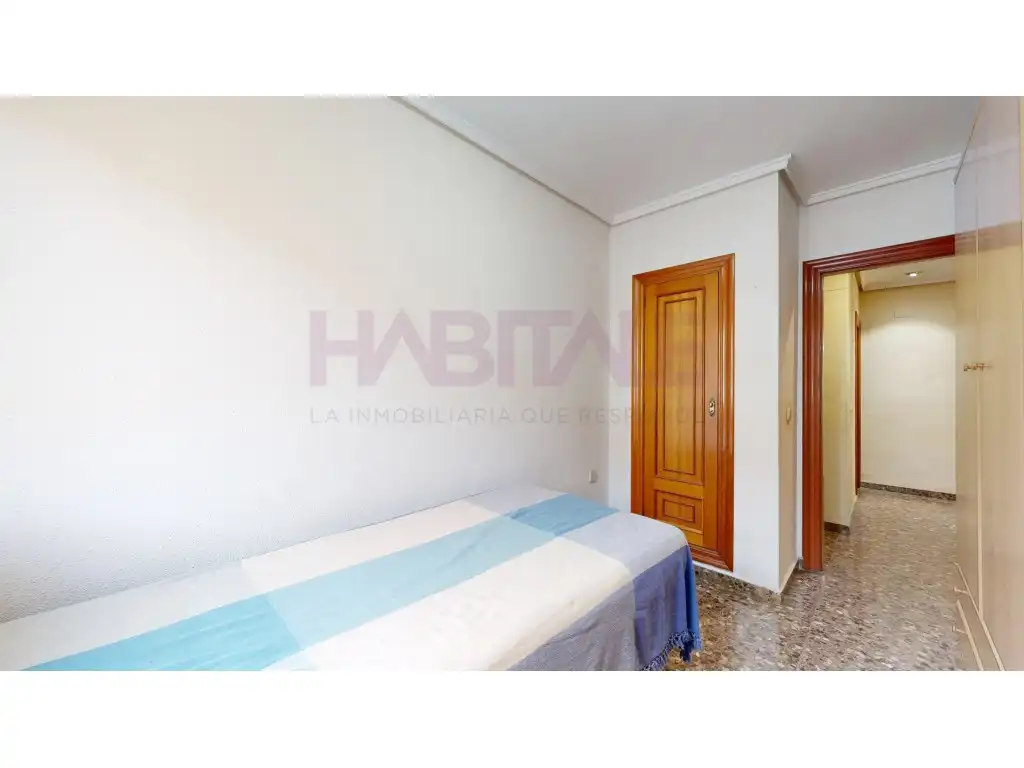 Habitación de Piso en venta en Quatre Carreres