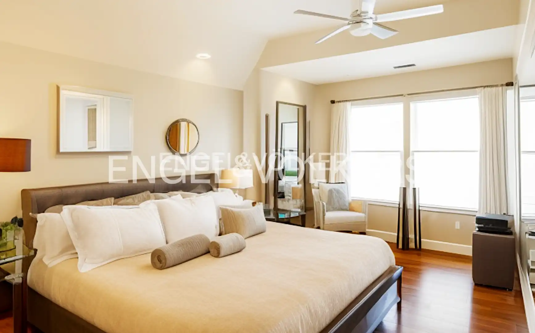 Bedroom of Flat for sale in Madrid  with Heating, Parquet flooring and Terrace