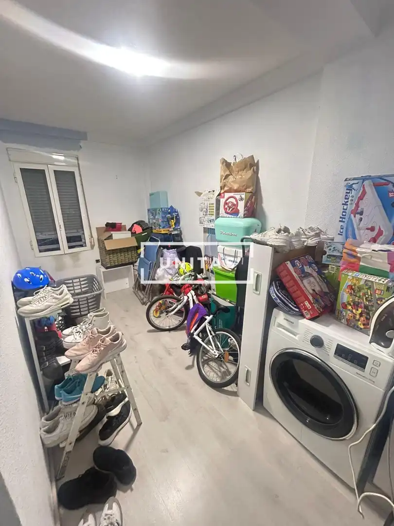 Piso en venta en BENEFAC.REMEDIOS URIARTE, 2, Carolinas Altas