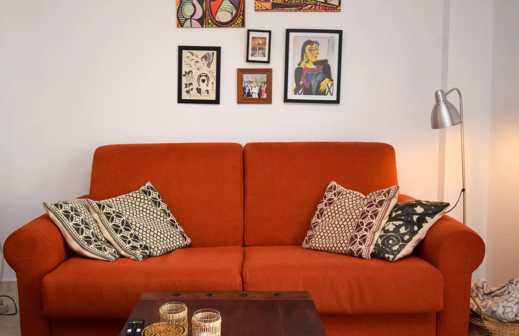 Sala d'estar de Apartament en venda en Benalmádena amb Aire condicionat, Terrassa i Moblat