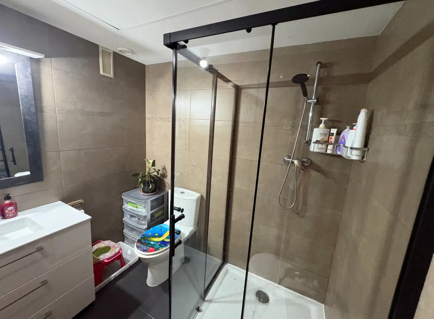 Baño de Piso en venta en Castellón de la Plana / Castelló de la Plana con Aire acondicionado, Calefacción y Horno