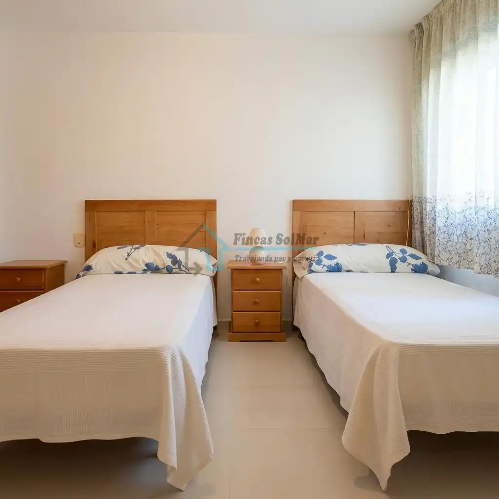 Habitación de Apartamento en venta en Castellón de la Plana / Castelló de la Plana con Amueblado