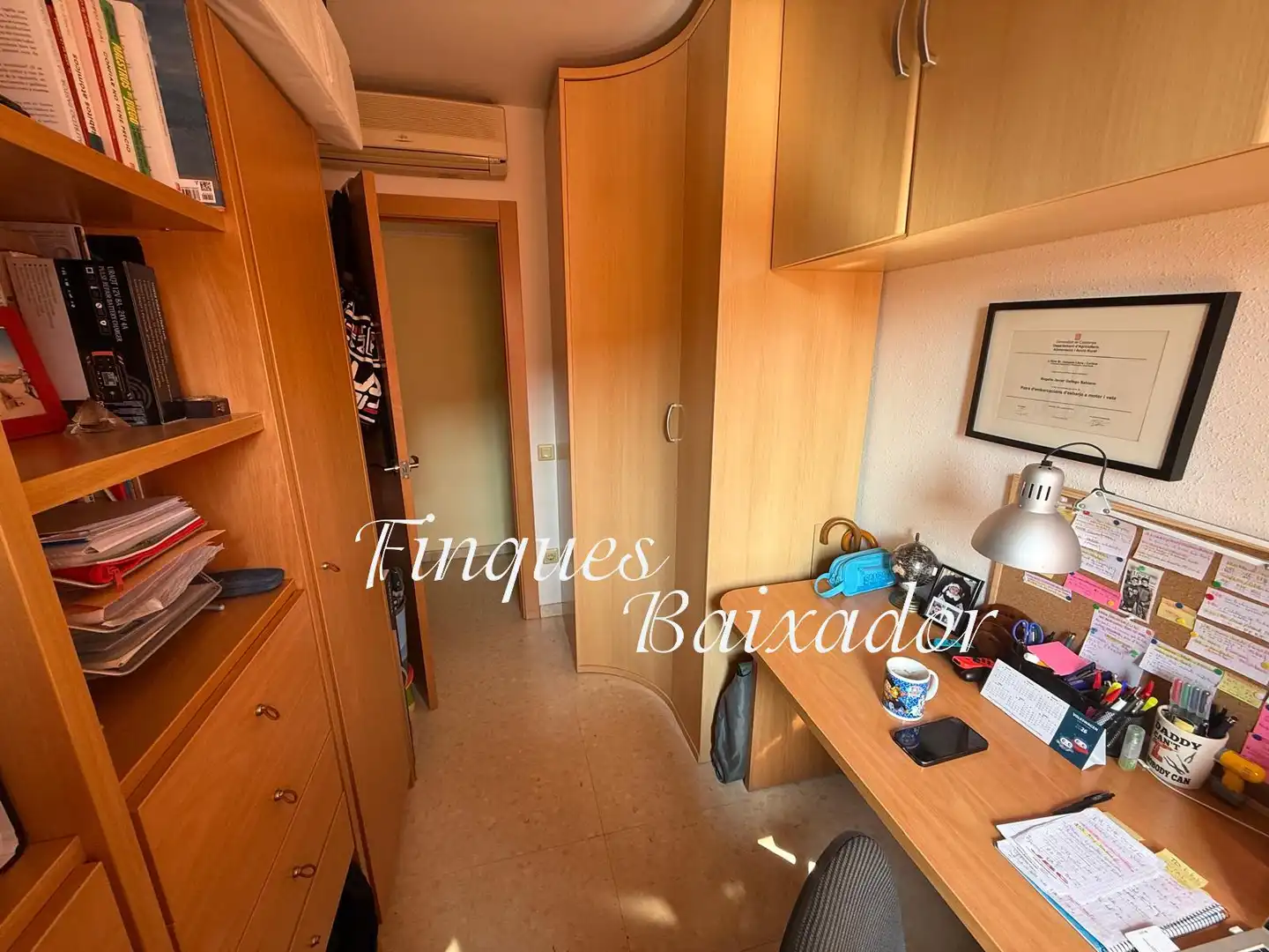 Flat for sale in Passatge Mercè Rodoreda, Muntanyeta