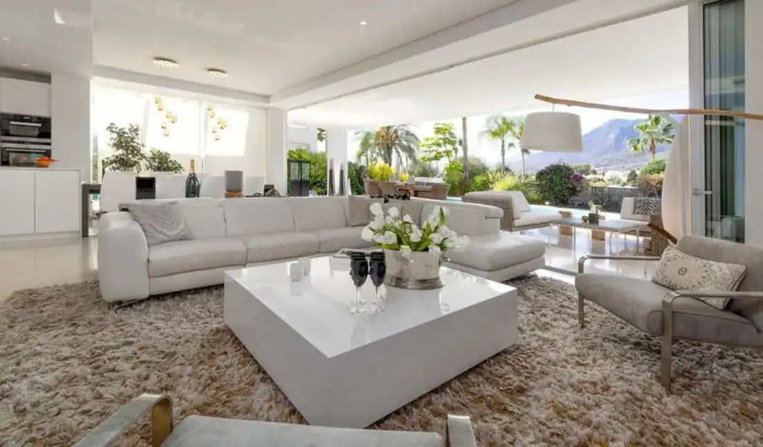 Casa con piscina en venta en Río Real - Los Monteros, imagen 8