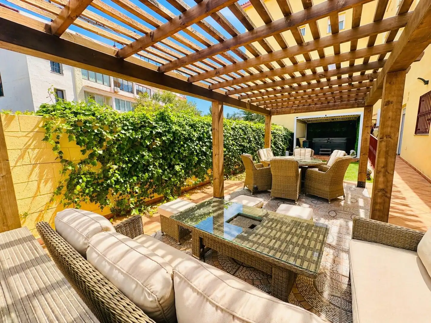 Terraza de Planta baja en venta en Fuengirola con Aire acondicionado, Parquet y Terraza
