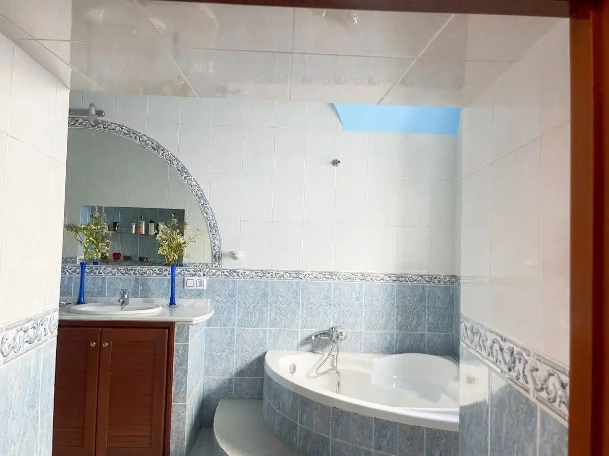 Badezimmer von Gebäude zum Verkauf in Arroyo de San Serván, Badajoz