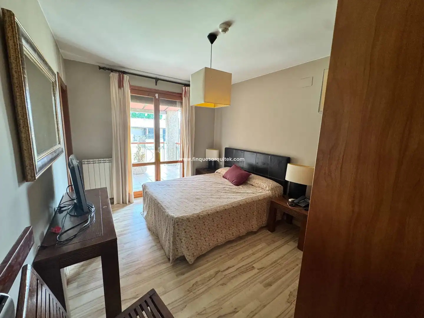 Dormitori de Casa o xalet en venda en Binéfar amb Aire condicionat, Calefacció i Jardí privat