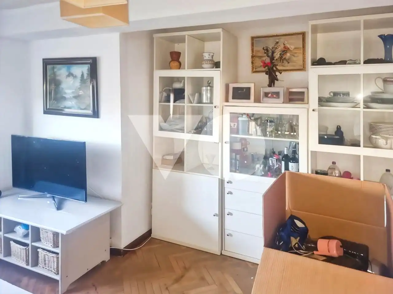 Living room of Flat for sale in Madrid  with Air Conditioner, Heating and Furnished