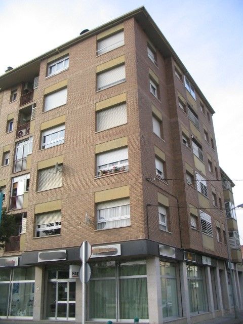 Pis en venda a C/ Mestre Toldrà, Olot