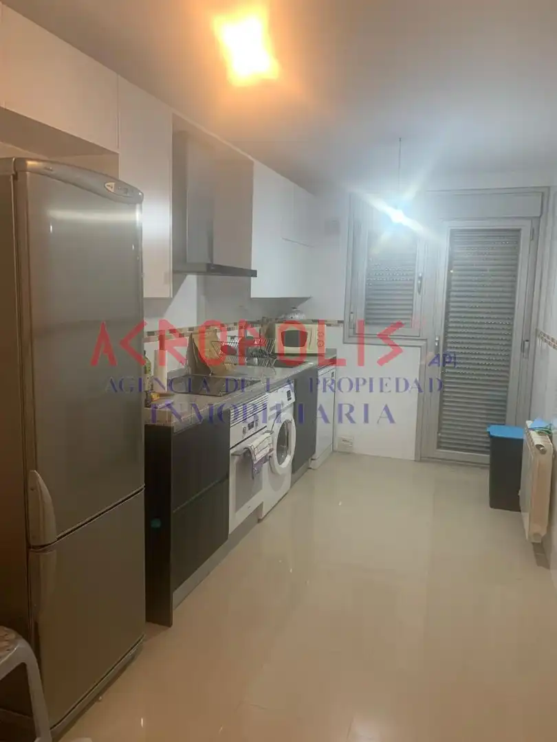 Cocina de Piso de alquiler en León Capital  con Amueblado