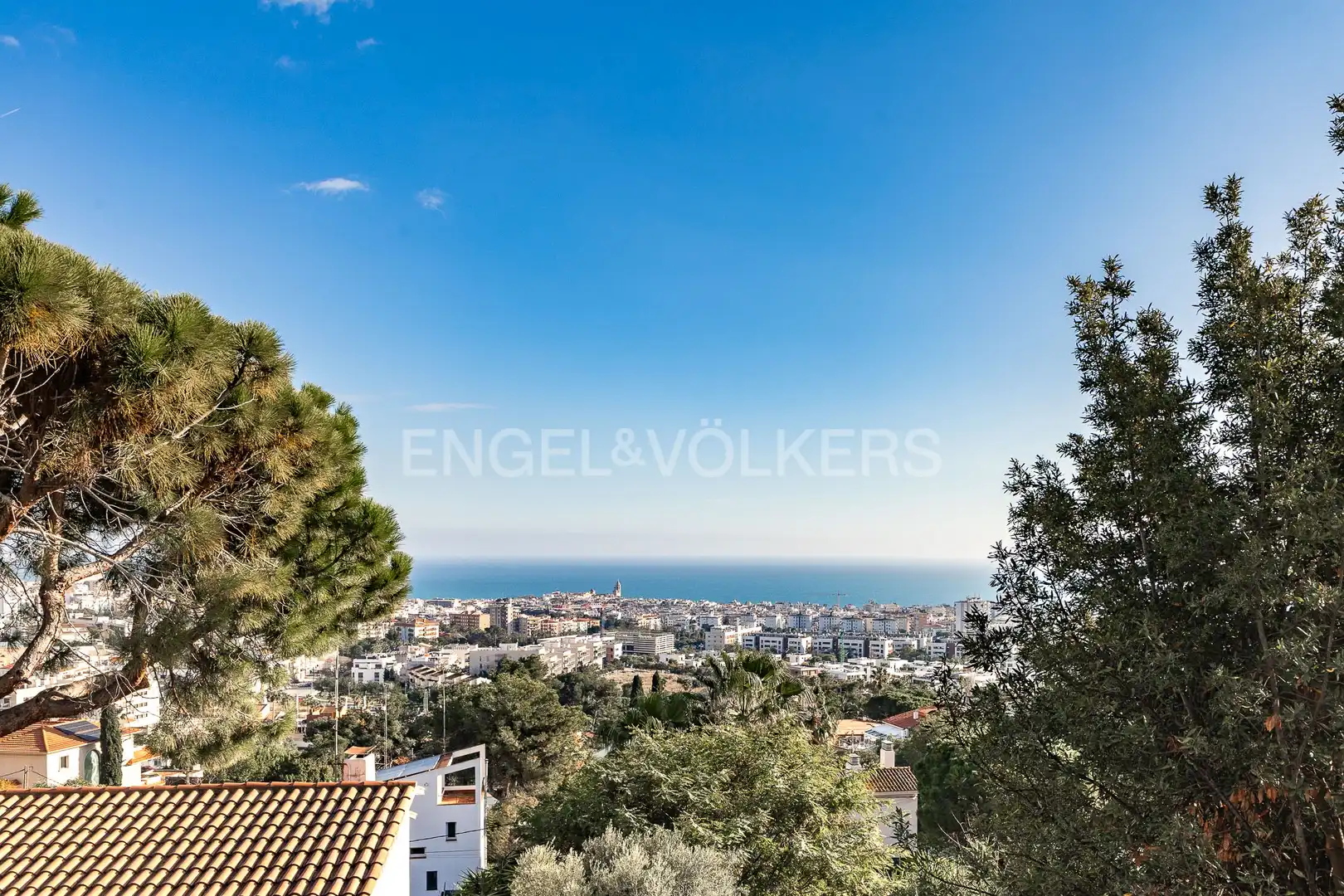 Vista exterior de Casa o chalet de alquiler en Sitges con Aire acondicionado, Calefacción y Jardín privado