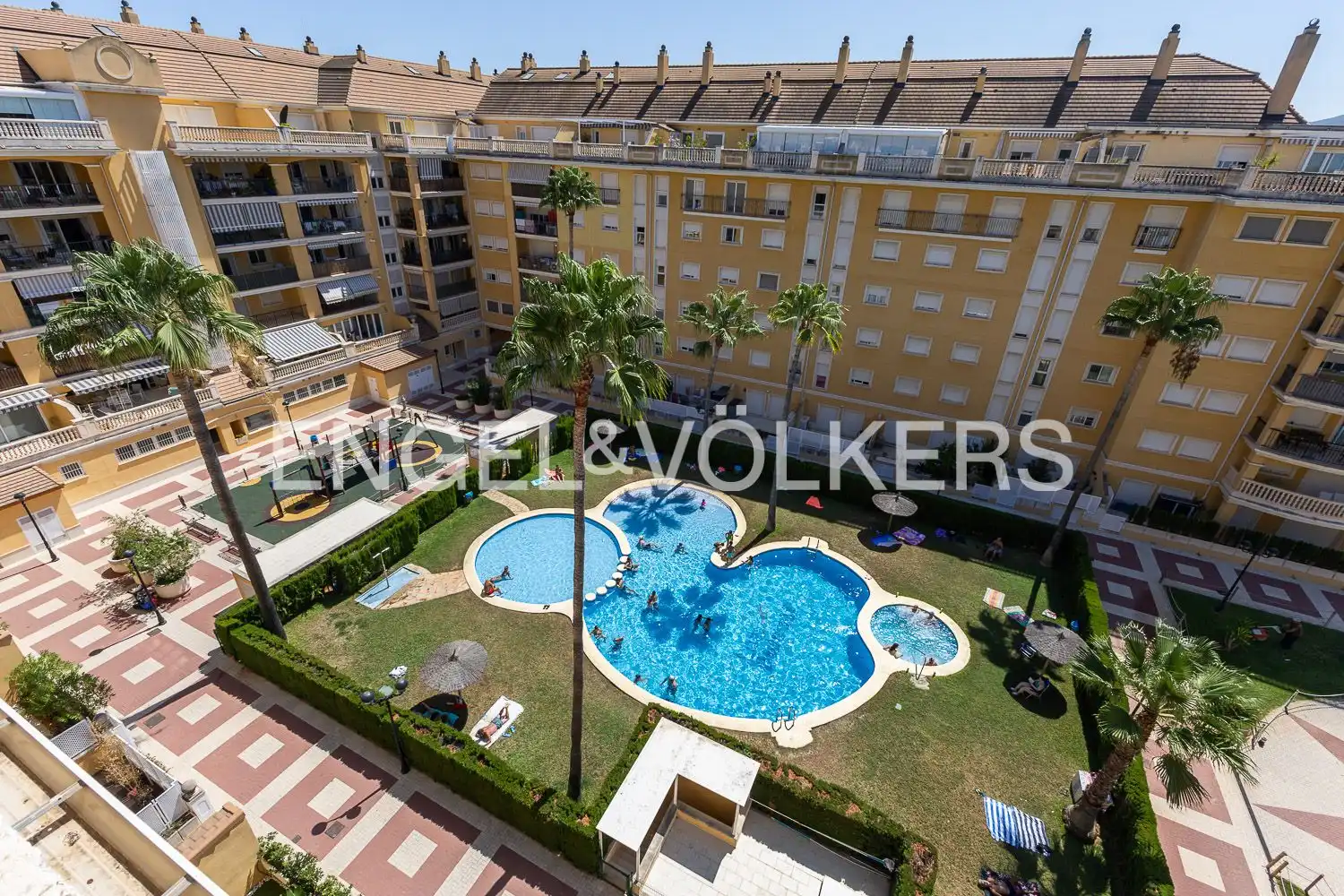 Swimming pool of Duplexes for rent in Dénia  with Air Conditioner, Heating and Swimming Pool