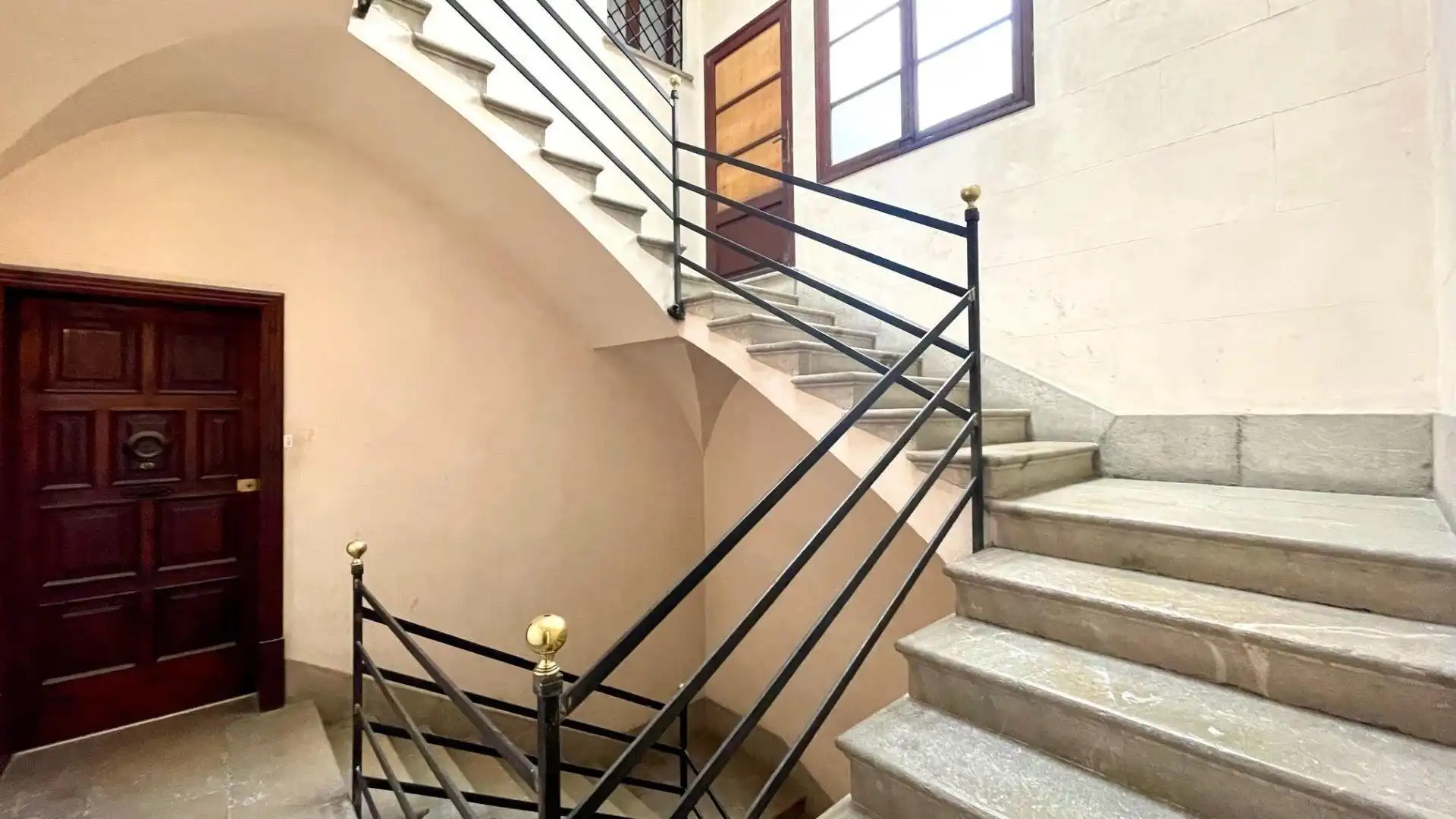 Flat for rent in  Palma de Mallorca  with Air Conditioner and Balcony