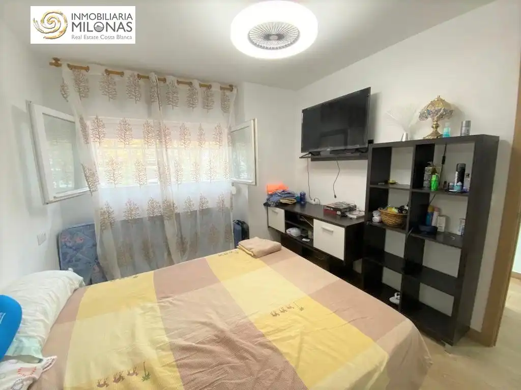 Schlafzimmer von Wohnungen zum Verkauf in Benidorm mit Klimaanlage, Heizung und Möbliert
