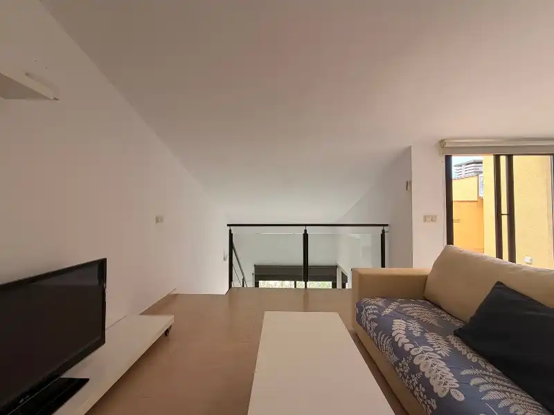 Sala de estar de Piso en venta en La Bisbal d'Empordà con Aire acondicionado, Calefacción y Parquet