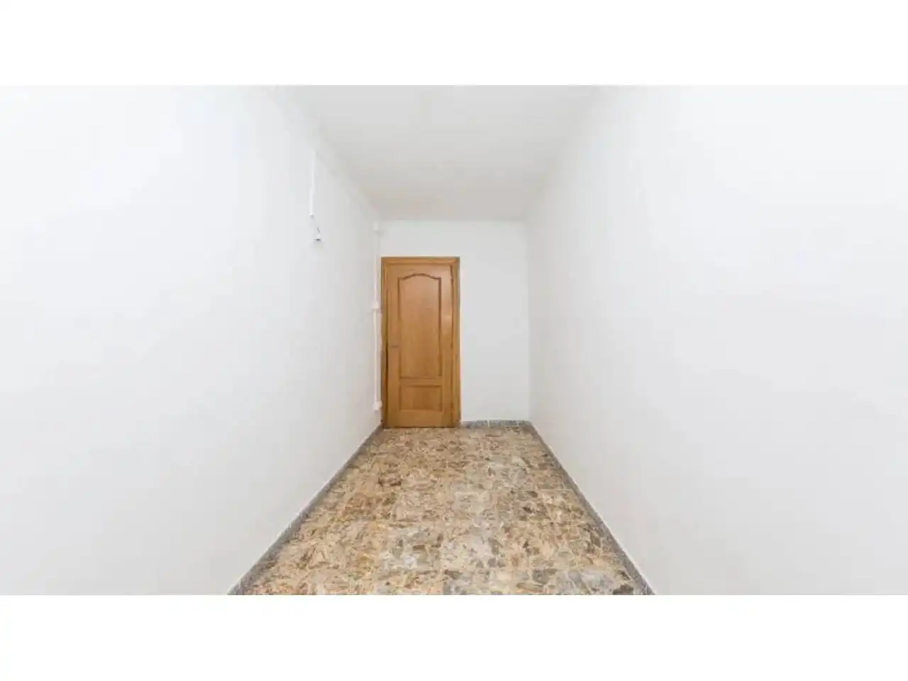 Piso en venta en L'Hospitalet de Llobregat con Balcón