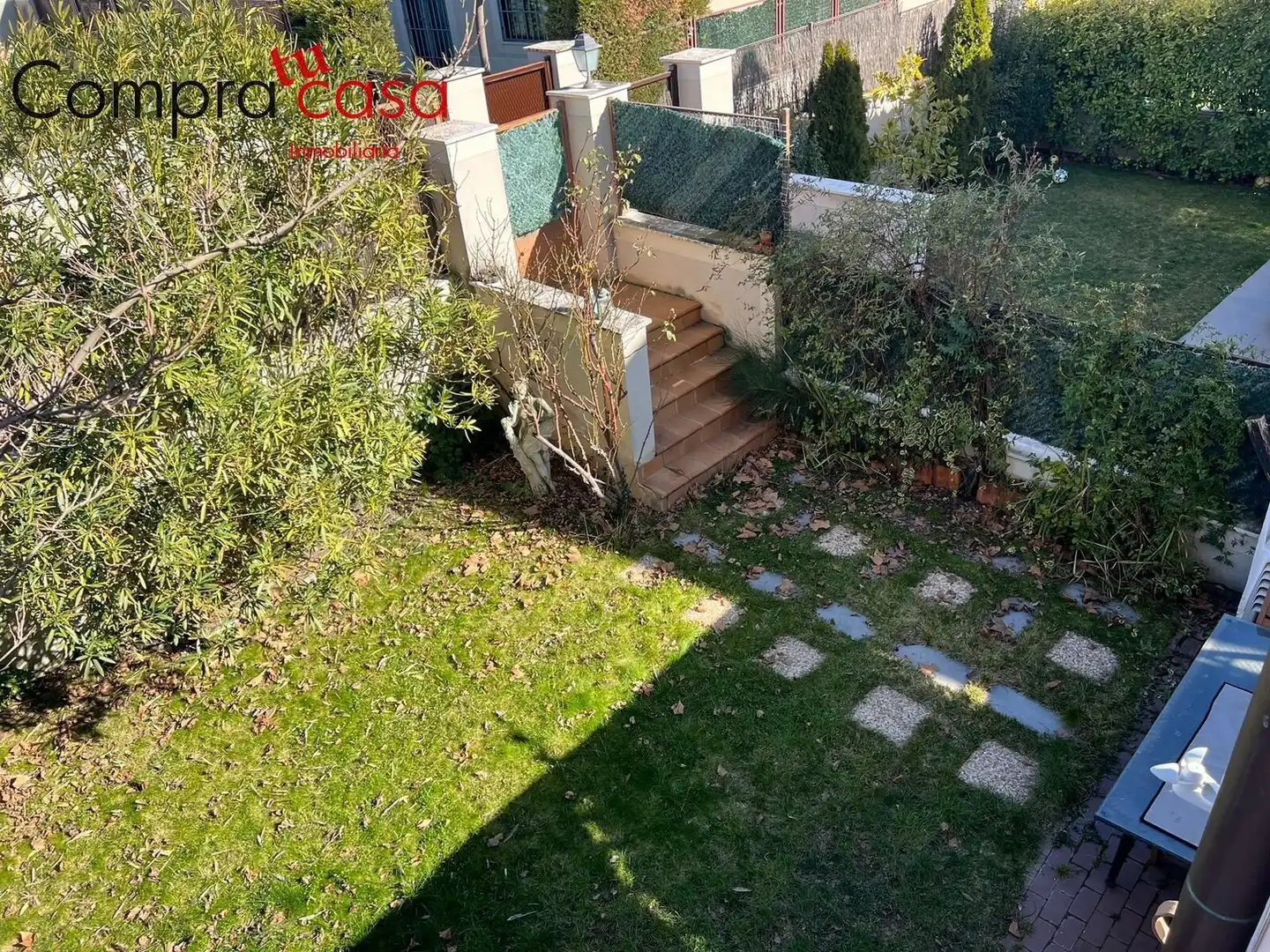 Jardí de Casa adosada en venda en Segovia amb Calefacció, Jardí privat i Balcó