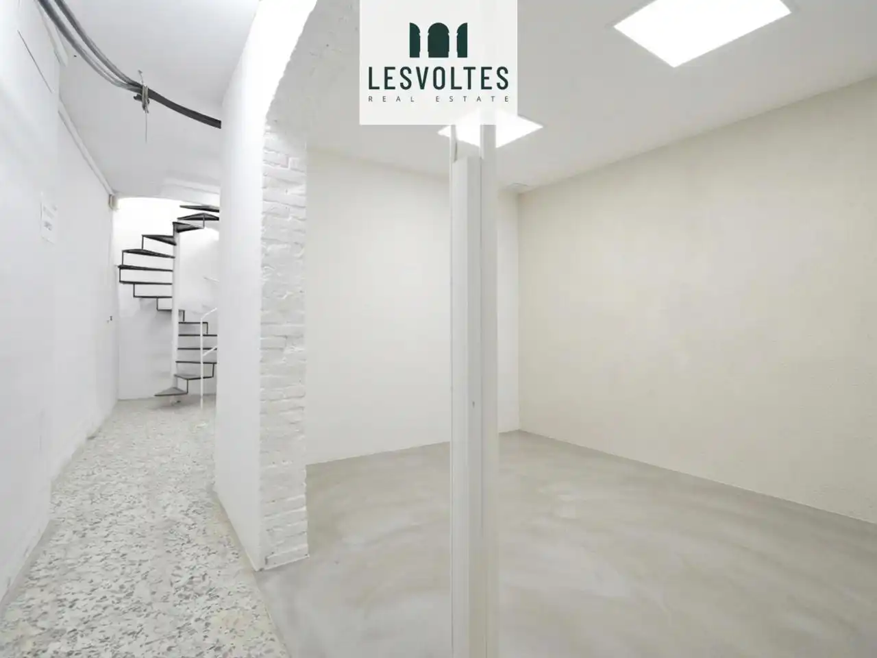 Business premises for sale in calle de Cavallers, imagen 16