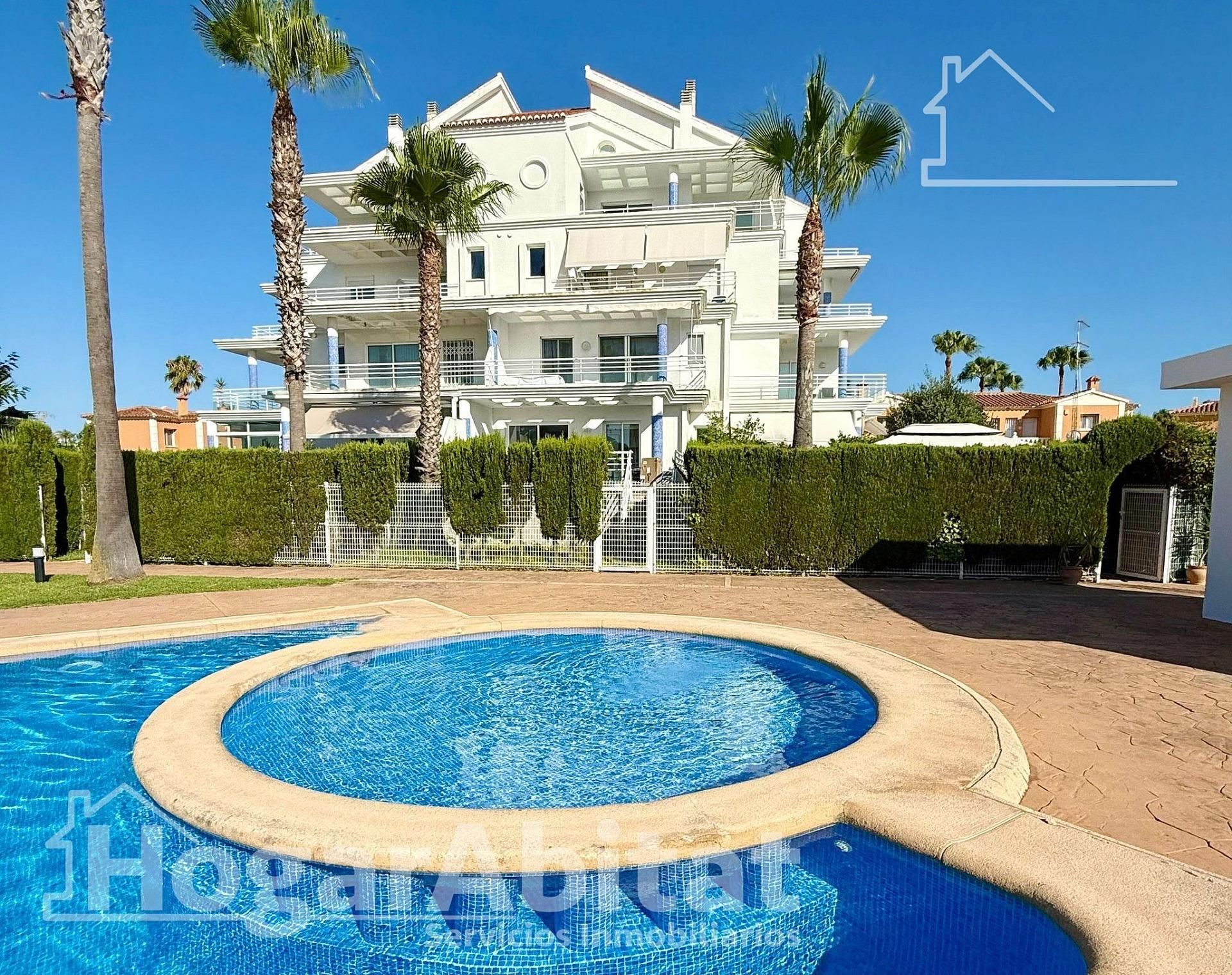 Exterior view of Flat for sale in Oliva  with Air Conditioner, Private garden and Terrace